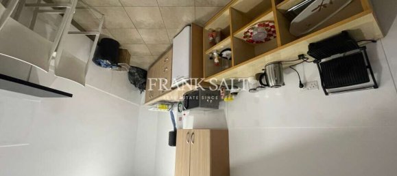 Office in Msida, Malta No. 13268 8