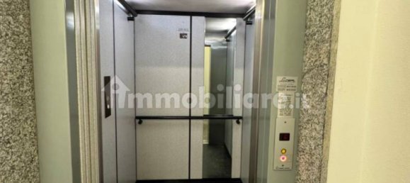 18m² Garage in Milan, Italy No. 264200 10