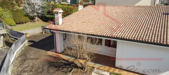 4-Zimmer Haus in Valdobbiadene, Italy, Nr. 230878 14