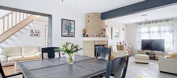 4 bedrooms House in Nord, France No. 259492 3