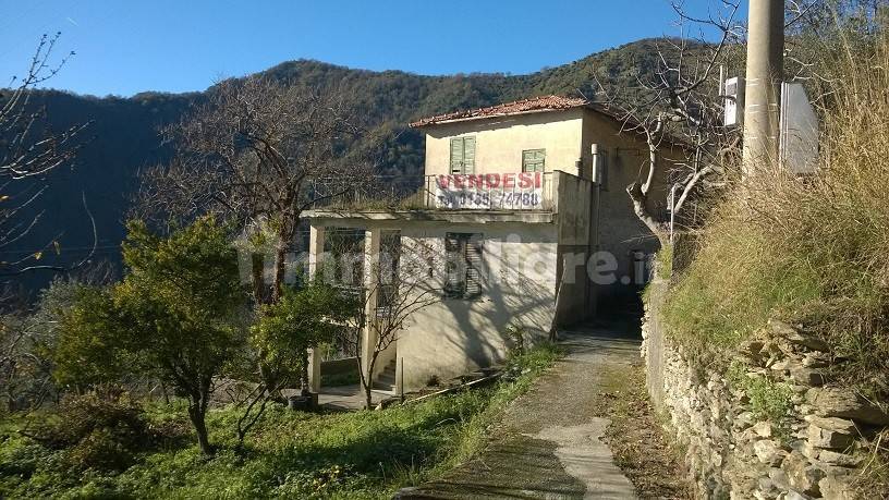 3 غرف نوم منزل في Avegno, Italy رقم 287372