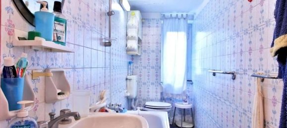 Квартира с 5 комнатами в Генуя, Италия № 26365 12