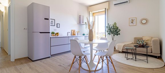 3 rooms Apartment in Carpi, Italy No. 18453 3