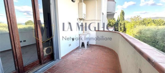 Apartamento de 2 habitaciónes en Prato, Italy No. 281149 5