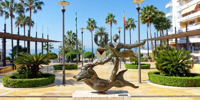  Commercial property in Marbella, Spain No. 191103