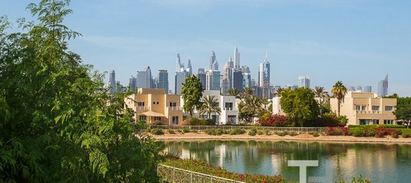 Villa de 4 dormitorios en Meadows, UAE No. 94418 19