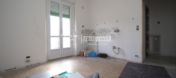 2غرفة شقة في Turin, Italy رقم 125974 8
