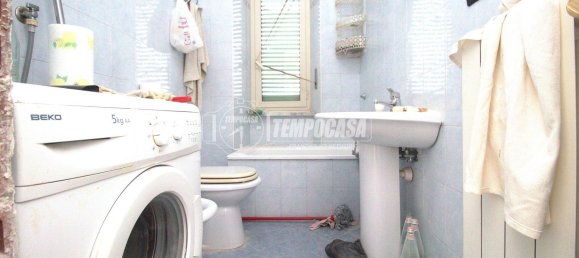 2غرفة شقة في Turin, Italy رقم 125974 2