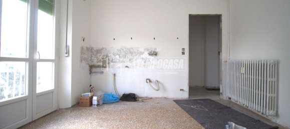 2غرفة شقة في Turin, Italy رقم 125974 11