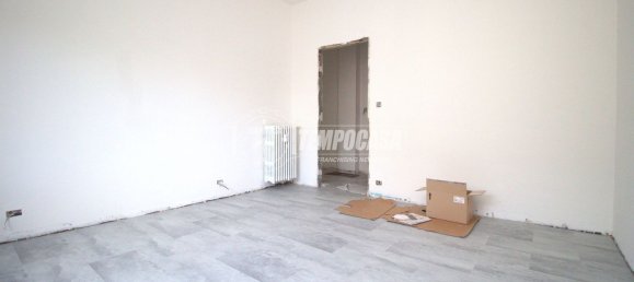 2غرفة شقة في Turin, Italy رقم 125974 19