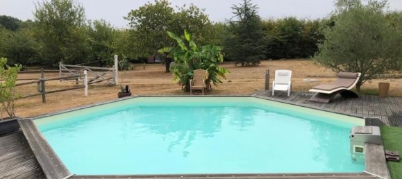 6 bedrooms House in Chemille-sur-Deme, France No. 47695 22