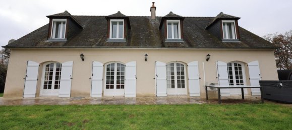 6 bedrooms House in Chemille-sur-Deme, France No. 47695 20
