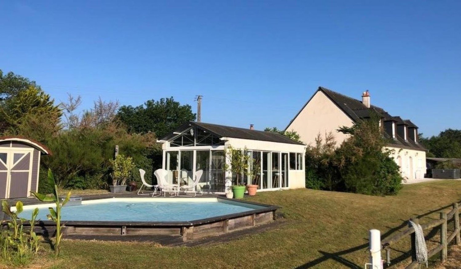 6 bedrooms House in Chemille-sur-Deme, France No. 47695