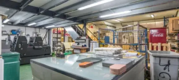 396m² Warehouse in San Fernando de Henares, Spain No. 125109 17