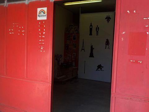 283m² Warehouse in Ladispoli, Italy No. 367040