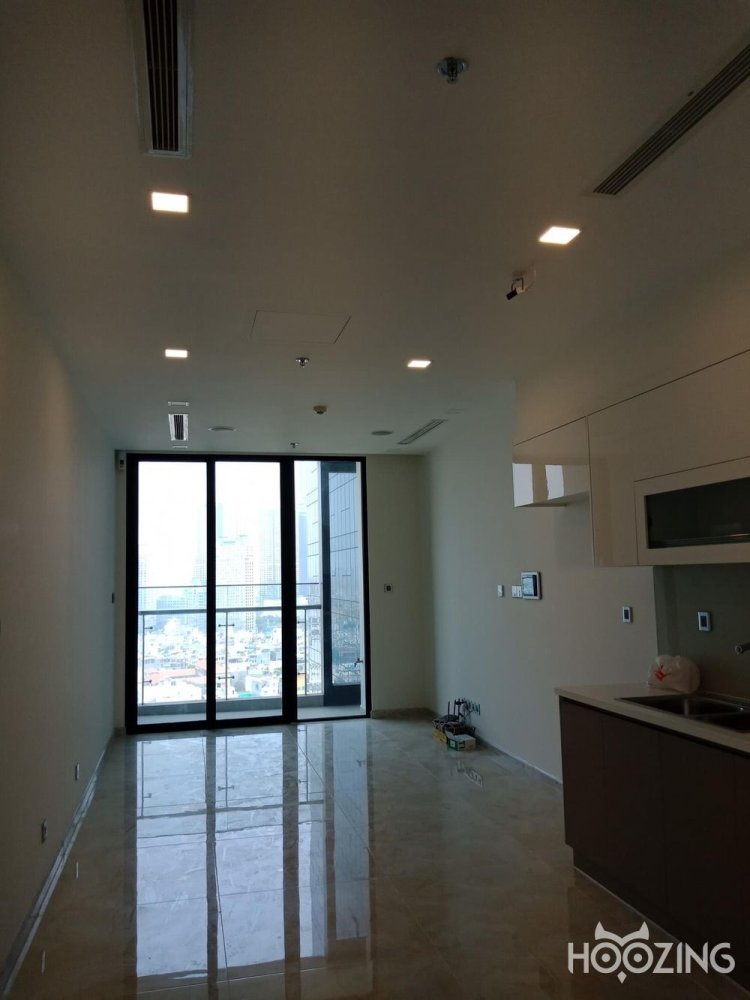 1 room Office in District 1, Vietnam No. 17374