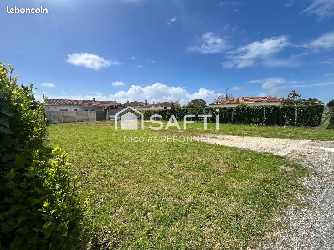 Grundstück in Arvert, France 398m², Nr. 123223