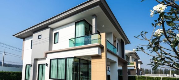 Кафе / ресторан с 3 спальнями в Хуа Хин, Таиланд № 6822 4