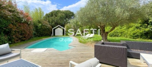 6 bedrooms House in Bruz, France No. 361118 3