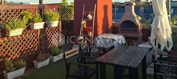 4 rooms Penthouse in Pero, Italy No. 23649 3