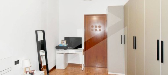 4 rooms Penthouse in Pero, Italy No. 23649 27