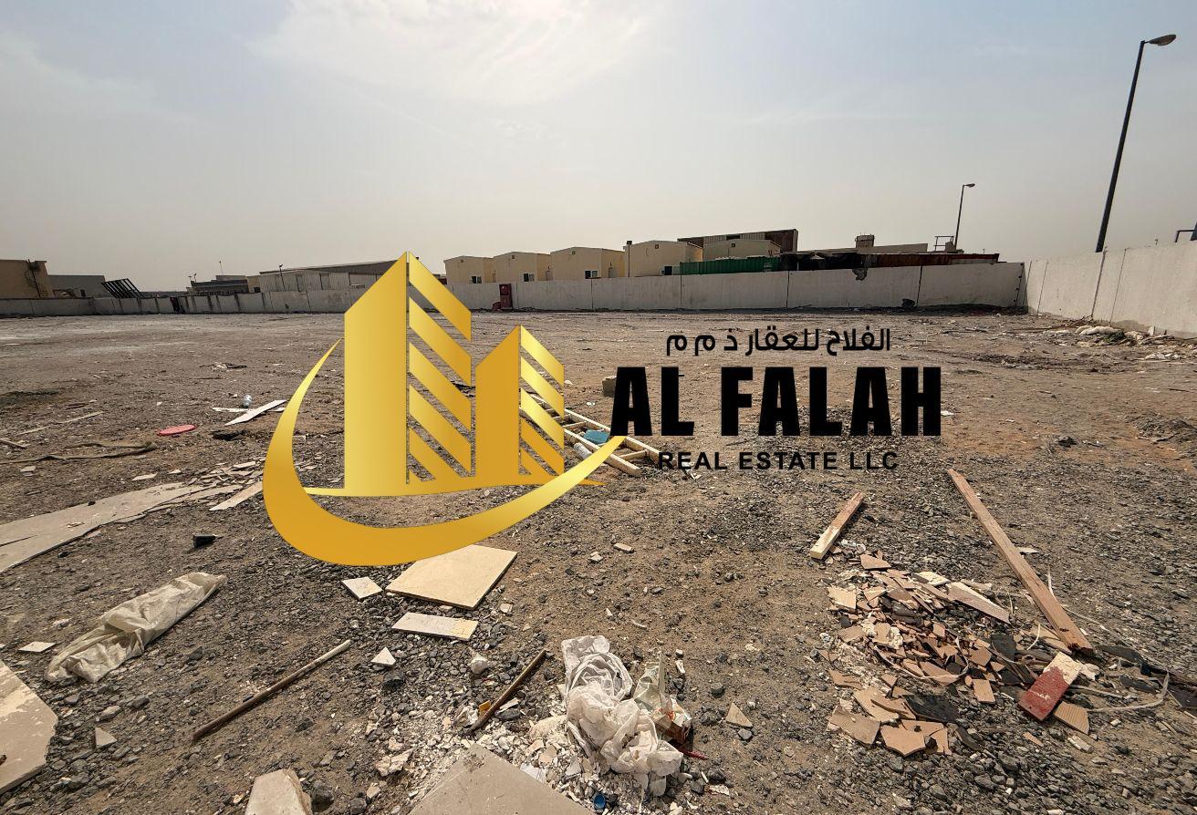 Склад 3291м² в Al Sajaa, ОАЭ № 104691