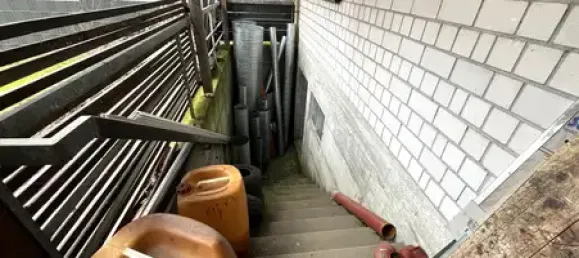 Edificio de 15 habitaciónes en Esslingen, Germany No. 63666 43