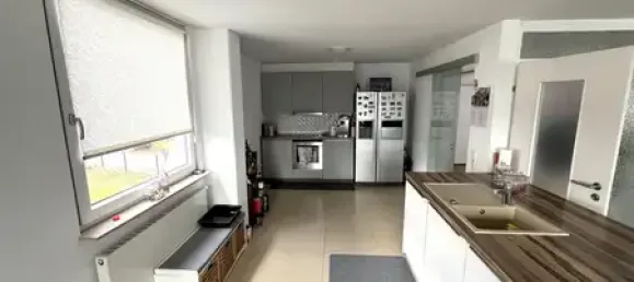 Edificio de 15 habitaciónes en Esslingen, Germany No. 63666 24