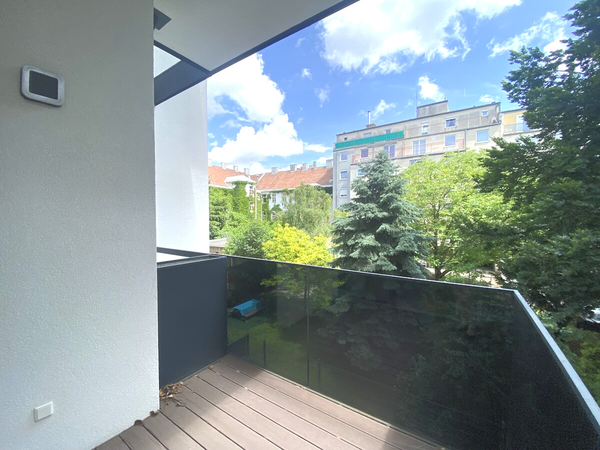 3 rooms Apartment in Vienna, Austria No. 169020