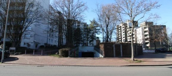 Parkplatz in Niedersachsen, Germany, Nr. 183319 2