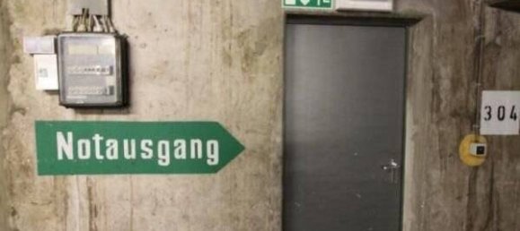 Parkplatz in Niedersachsen, Germany, Nr. 183319 9