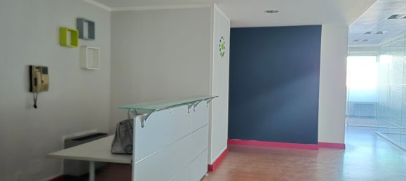  مكتب في Padua, Italy 170متر مربع رقم 196161 9