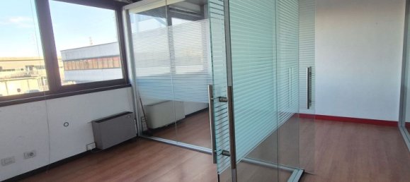  مكتب في Padua, Italy 170متر مربع رقم 196161 4