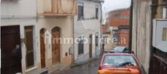 Villa T3 em Roccella Valdemone, Italy N.º 38287 9