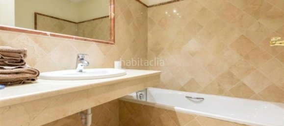 Adosado de 3 dormitorios en Marbella, Spain No. 63848 16