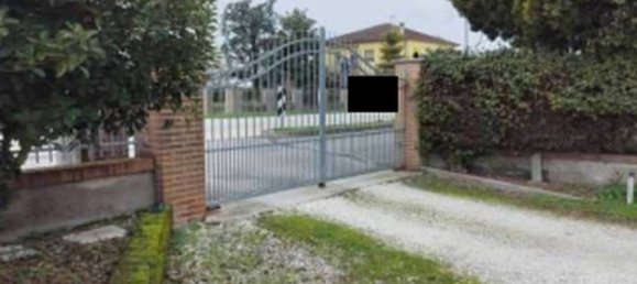 3 bedrooms Apartment in Merlara, Italy No. 324864 5