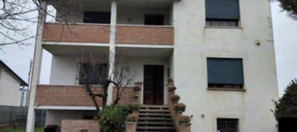 3 bedrooms Apartment in Merlara, Italy No. 324864 3