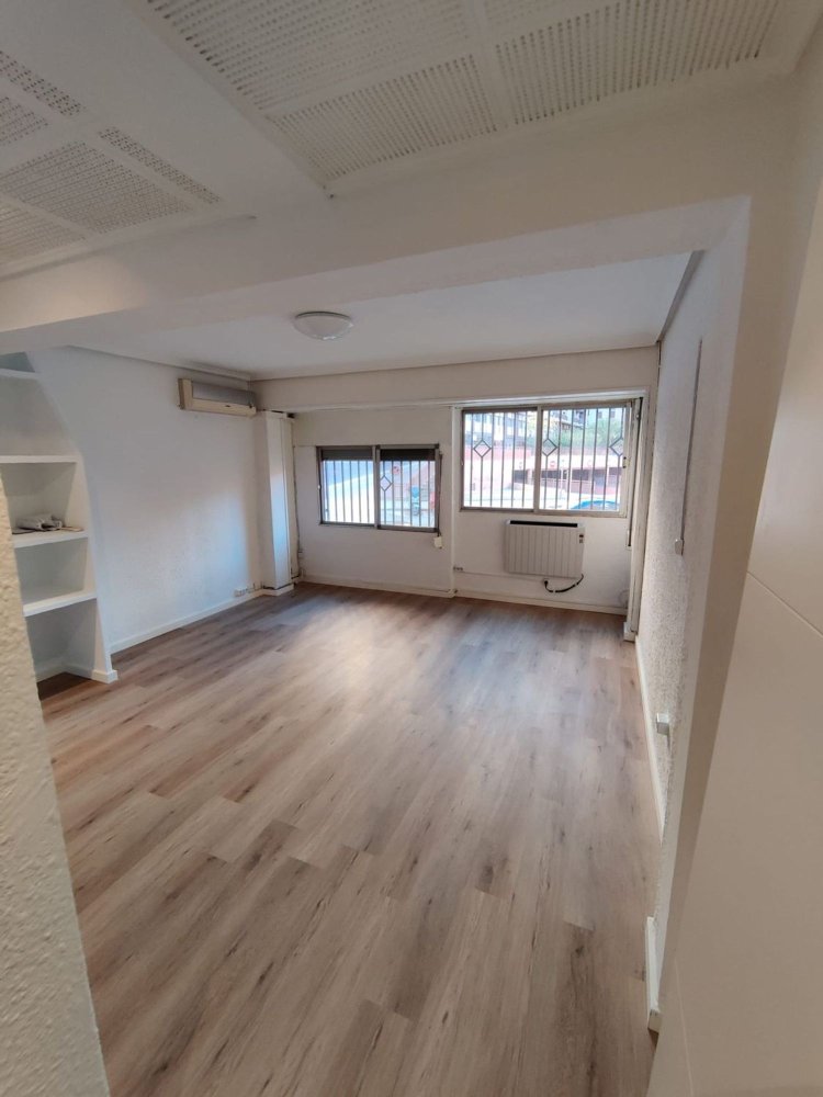 Apartamento T2 em Zaragoza, Spain N.º 279785