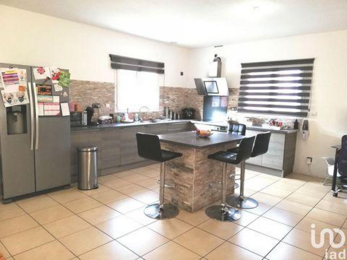 3 bedrooms House in Lourdes, France No. 30428