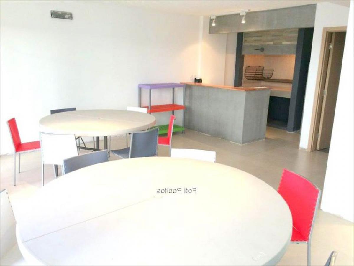 Estúdio em Montevideo, Uruguay N.º 9856