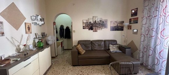 2 rooms Apartment in Palermo, Italy No. 215766 4