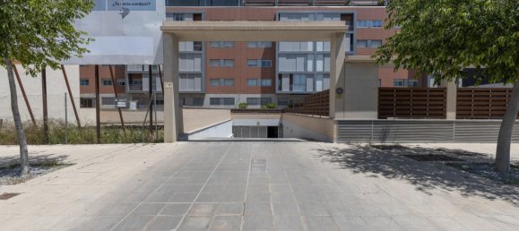 27m² Garage in Armilla, Spain No. 166425 2