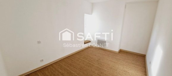 2 bedrooms Villa in Thorigny, France No. 95553 8