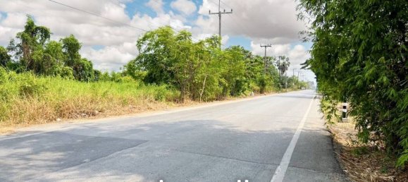 Commercial property in Khlong Luang, Thailand No. 14236 5