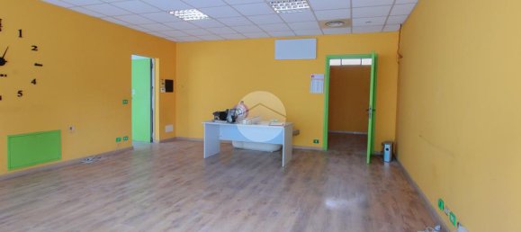 Escritório de 4 divisões em Vaprio d'Adda, Italy N.º 287968 8