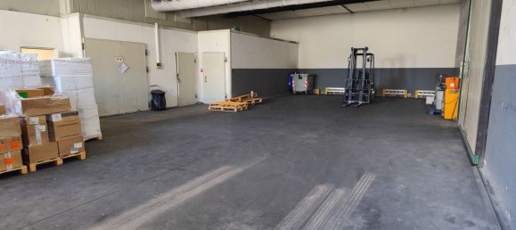 649m² Building in Perugia, Italy No. 47693 5