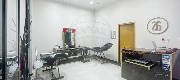 Propriété commerciale à Afa, France 44m² No. 56807 4