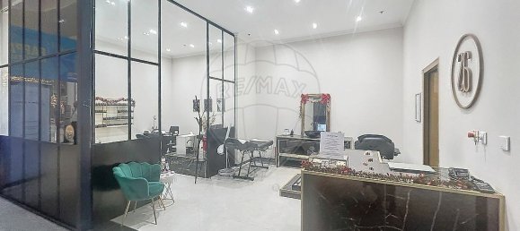 Propriété commerciale à Afa, France 44m² No. 56807 2