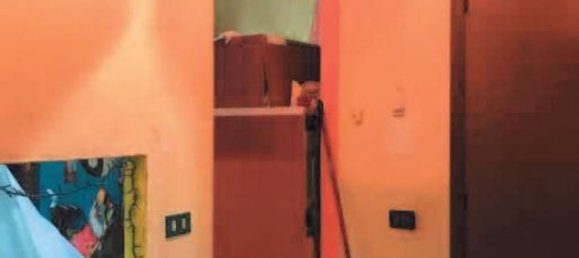 2-salle Appartement à Limbiate, Italy No. 334529 9