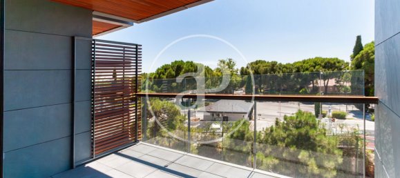 Квартира с 2 спальнями в Маджадахонда, Испания № 166586 3